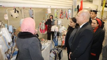 محافظ القاهرة يتفقد معرض اهلا بالعيد بمدينة نصر