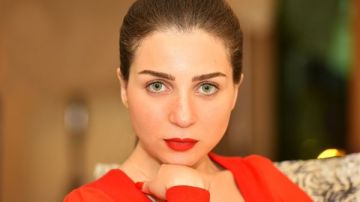 مي عز الدين تطمئن جمهورها بعد العملية الجراحية: الحمد لله