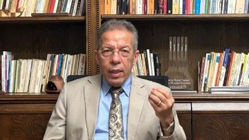 نقيب الأطباء: التوسع في كليات الطب دون تدريب كاف خطر على حياة المواطنين نقيب الأطباء: التوسع في كليات الطب دون تدريب كاف خطر على حياة المواطنين