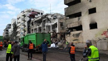 دوي صفارات الإنذار في شمال إسرائيل وسط هجمات صاروخية ومسيرات يزعم أنها قادمة من لبنان