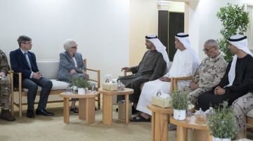 شملت تعزيز التعاون الدفاعي.. تفاصيل مباحثات الإمارات وفرنسا عن الأوضاع بالمنطقة