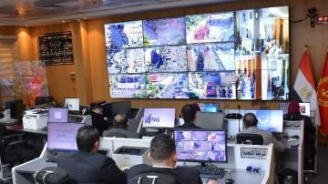 محافظ بورسعيد: انتشار مكثف للمعدات والأطقم الفنية بالشوارع مع متابعة لحظية لمواجهة التقلبات الجوية شاهد