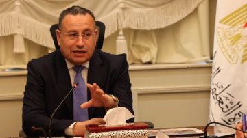 هل تتحول الدراسة أونلاين ؟.. وزير التعليم العالي يحسم موقف الجامعات غدا هل تتحول الدراسة أونلاين ؟.. وزير التعليم العالي يحسم موقف الجامعات غدا