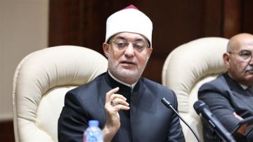 المفتي: القرآن نزل في ليلة القدر من اللوح المحفوظ إلى السماء الدنيا