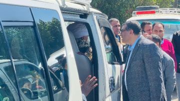 خلال تفقد المواقف.. محافظ قنا يشدد على الالتزام بالتعريفة الجديدة للركوب خلال تفقد المواقف.. محافظ قنا يشدد على الالتزام بالتعريفة الجديدة للركوب