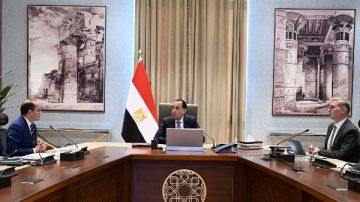 رئيس الوزراء: الحكومة لديها سيناريوهات مرنة لضمان استدامة إمدادات الطاقة وتأمين أرصدتها