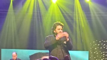 مصطفى حجاج يشعل إحتفالية عيد الفطر على مسرح البالون.. صور