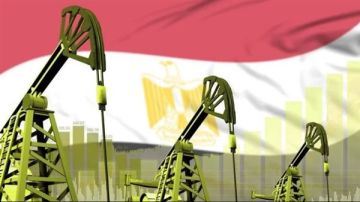 وزير البترول: شركة إيني الإيطالية تعتزم ضخ استثمارات بـ 8 مليارات دولار