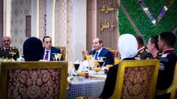 الاختيار بتجرد وشفافية.. الرئيس السيسي: كان مهم نعمل تجربة أخرى للاهتمام بالإنسان من خلال الأكاديمية العسكرية