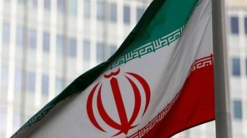 السفير الإيراني لدى موسكو: طهران لا تسعى لامتلاك أسلحة نووية