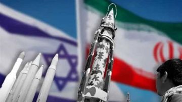 خبير يحذر من تداعيات استمرار الحرب الأمريكية على إيران فيديو خبير يحذر من تداعيات استمرار الحرب الأمريكية على إيران فيديو