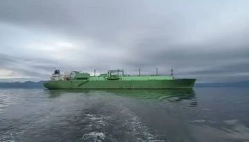 غرق ناقلة غاز روسية قبالة السواحل الليبية متجهة إلى مصر