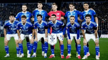 كومو يعزز آماله بمقعد في دوري أبطال أوروبا