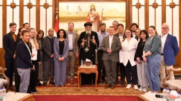 وفد من نورنبرج الألمانية يزور البابا تواضروس ويتعرف على تاريخ الكنيسة القبطية وفد من نورنبرج الألمانية يزور البابا تواضروس ويتعرف على تاريخ الكنيسة القبطية