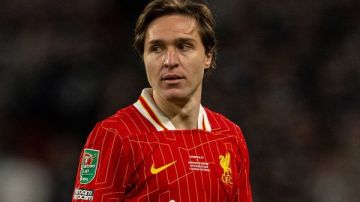 استبعاد مهاجم ليفربول من قائمة إيطاليا