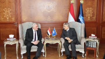 الفريق أسامة ربيع يشهد توقيع برتوكول تعاون بين شركة قناة السويس للاستزراع المائي وجهاز حماية وتنمية البحيرات والثروة السمكية