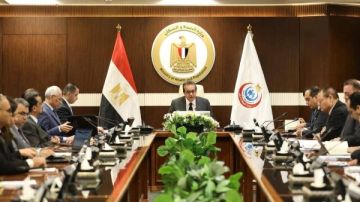 وزير الصحة يتابع استعدادات إدراج المنيا في منظومة التأمين الصحي الشامل وزير الصحة يتابع استعدادات إدراج المنيا في منظومة التأمين الصحي الشامل