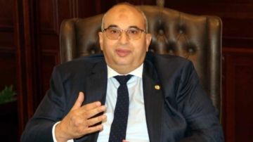 وكيل صناعة الشيوخ يطالب بتعظيم مستلزمات الإنتاج في الصناعة بدلا من الاستيراد وكيل صناعة الشيوخ يطالب بتعظيم مستلزمات الإنتاج في الصناعة بدلا من الاستيراد