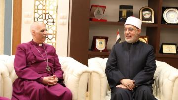 مفتي الجمهورية يستقبل وفد الكنيسة الأسقفية لتقديم التهنئة بعيد الفطر المبارك