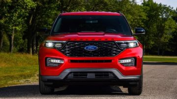 فورد تستدعي 605 آلاف سيارة دفع رباعي بسبب مشكلة خطيرة