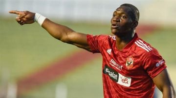 مفاجأة.. فالنسيا يصرف النظر عن التعاقد مع ديانج