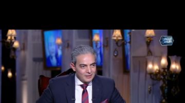 نقيب الإعلاميين: فقدت والدي وأنا في 6 شهور.. ووالدتي كانت الأم والأب معا نقيب الإعلاميين: فقدت والدي وأنا في 6 شهور.. ووالدتي كانت الأم والأب معا