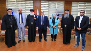 الأنبا ماركوس يهنئ رئيس جامعة كفر الشيخ بمناسبة شهر رمضان المبارك صور الأنبا ماركوس يهنئ رئيس جامعة كفر الشيخ بمناسبة شهر رمضان المبارك صور