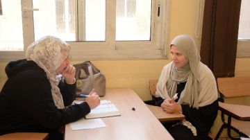 بالتعاون مع مؤسسة أبو العينين الخيرية .. إقبال على مسابقة خريجي الأزهر لحفظة القرآن بالتعاون مع مؤسسة أبو العينين الخيرية .. إقبال على مسابقة خريجي الأزهر لحفظة القرآن