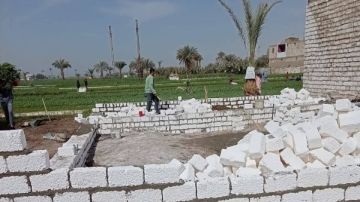 حملات مكثفة لإزالة التعديات على الأراضي الزراعية وأملاك الدولة بالمنيا