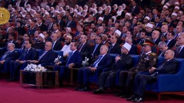 عرض مصور عن إذاعة القرآن الكريم في ليلة القدر بحضور الرئيس السيسي