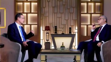 السفير عاطف سالم: الحريديم في إسرائيل يواجهون تحديات تعليمية واقتصادية السفير عاطف سالم: الحريديم في إسرائيل يواجهون تحديات تعليمية واقتصادية