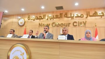 العبور الجديدة .. تسليم 338 إخطار تخصيص لأراضي القادسية والكيلو 48 للفائزين بقرعة التقنين