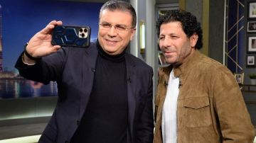 الليلة.. إياد نصار يكشف كواليس مسلسل صحاب الأرض في برنامج واحد من الناس الليلة.. إياد نصار يكشف كواليس مسلسل صحاب الأرض في برنامج واحد من الناس