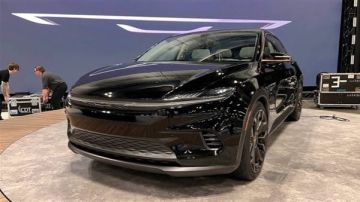 تضاعف مبيعات ستيلانتس للسيارات رغم خسارة 2 من الأرباح