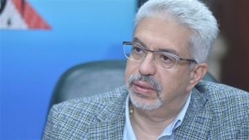 رئيس شعبة الذهب: التراجع الحالي مؤقت والذهب يظل الملاذ الآمن رئيس شعبة الذهب: التراجع الحالي مؤقت والذهب يظل الملاذ الآمن