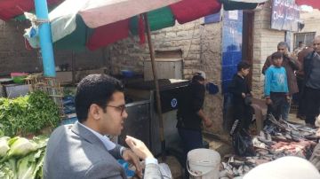 نائب محافظ مطروح يتفقد طرح دواجن مدعمة بسعر 75 جنيها