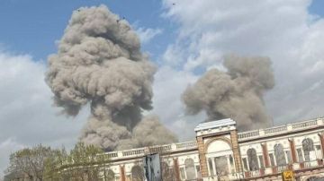 الجيش الإسرائيلي يشن غارات متزامنة على طهران وبيروت الجيش الإسرائيلي يشن غارات متزامنة على طهران وبيروت