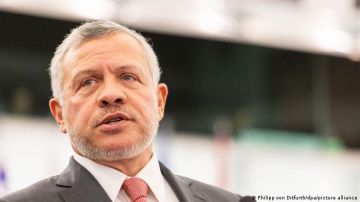 الملك عبدالله الثاني: الاعتداءات الإيرانية على دول المنطقة تهدد بتوسيع الصراع الملك عبدالله الثاني: الاعتداءات الإيرانية على دول المنطقة تهدد بتوسيع الصراع