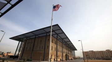 انفجار ضخم يهز قاعدة التوحيد الثالثة في السفارة الأمريكية ببغداد