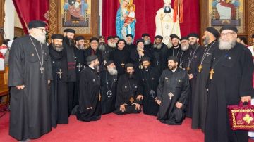 بحضور لفيف من الكهنة.. الأنبا إيلاريون يرسم كاهنا جديدا بإيبارشية البحيرة