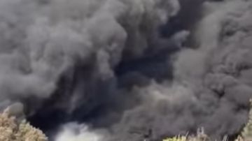 بسبب سوء الطقس ..حريق كبير بمصنع في الدقهلية