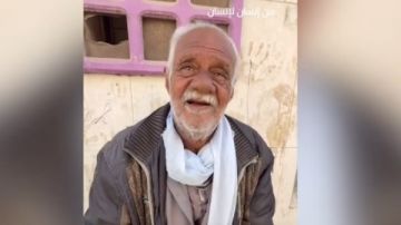 ربنا هو اللي بيرزقني.. مسن يبكي فرحا بعد حصوله على 20 ألف جنيه من حياة كريمة