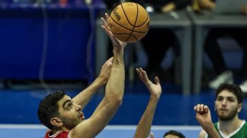 رجال سلة الأهلي يفوز على سبورتنج ويتأهل لنصف نهائي بطولة الدوري