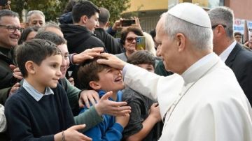 البابا لاون الرابع عشر يزور رعية تقدمة مريم بروما البابا لاون الرابع عشر يزور رعية تقدمة مريم بروما