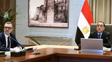 الحكومة: التعليم والصحة يحتلان أولوية ضمن خطة التنمية الاقتصادية والاجتماعية الحكومة: التعليم والصحة يحتلان أولوية ضمن خطة التنمية الاقتصادية والاجتماعية