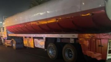 ضربة أمنية حاسمة.. إحباط محاولة تهريب 100 طن سولار بميناء الإسكندرية ضربة أمنية حاسمة.. إحباط محاولة تهريب 100 طن سولار بميناء الإسكندرية