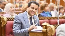 أحمد سمير: قرار غلق المحال اضطراري والحكومة قد تتجه لإجراءات أشد إذا استمرت الحرب