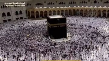 بث مباشر.. شعائر صلاة الجمعة من الحرمين الشريفين