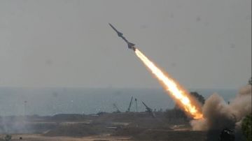 مصادر أمنية عراقية: إطلاق صواريخ كاتيوشا باتجاه السفارة الأمريكية في بغداد