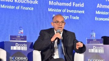 وزير الاستثمار: نعمل على تطوير الخدمات الحكومية لمجتمع الأعمال